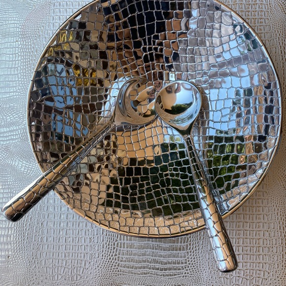 Beatriz Ball Fine Metal Bowl and Serving Spoon Set - Picture 3 of 5